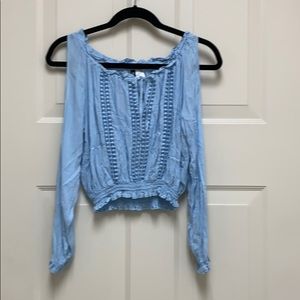 Divided blouse